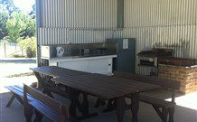 Poplar Caravan Park And Harrys Snack Shack - Accommodation Perth 5