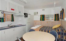 Pyramid Holiday Park - Accommodation Perth 7