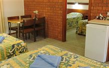 Castlereagh Motor Inn - Gilgandra - Accommodation Perth 0