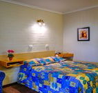 Country Roads Motor Inn - Accommodation Perth