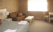 Imperial Motel - Bowral - Accommodation Perth 1
