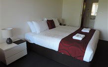 Sussex Shores RSL Units - Sussex Inlet - Accommodation Perth 2