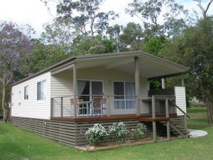 Tall Timbers Caravan Park - Accommodation Perth 2
