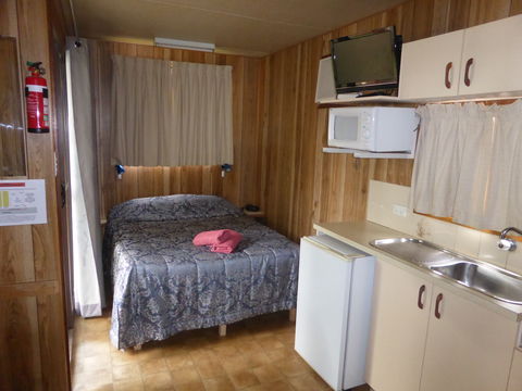 Peak Hill Caravan Park - Accommodation Perth 1