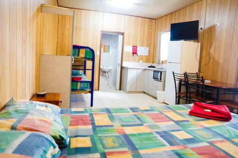 Riverview Tourist Village - Accommodation Perth 2
