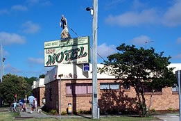 Jackie Howe Motel - Accommodation Perth 0