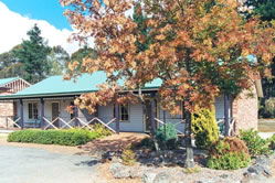 Federation Gardens Lodge - Accommodation Perth 0