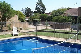 Executive Hideaway Motel - Accommodation Perth 0