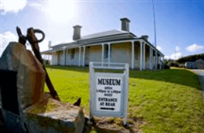 Island Breeze Motel - Accommodation Perth 1