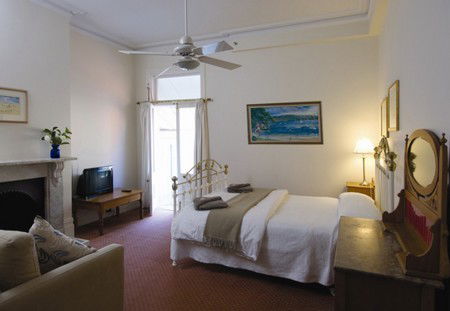 Periwinkle Guest House - Accommodation Perth 1