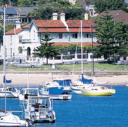 Periwinkle Guest House - Accommodation Perth 3