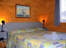 Bosuns Inn Motel - Accommodation Perth 2