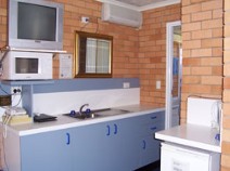 Bosuns Inn Motel - Accommodation Perth 3