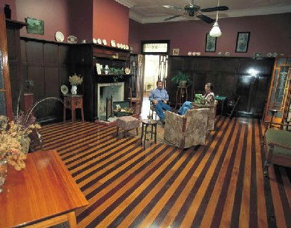 Hotel Corones - Accommodation Perth 3