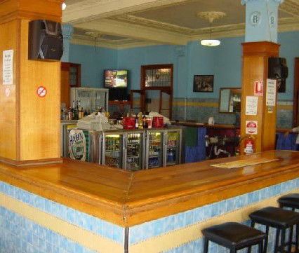 Hotel Corones - Accommodation Perth 4