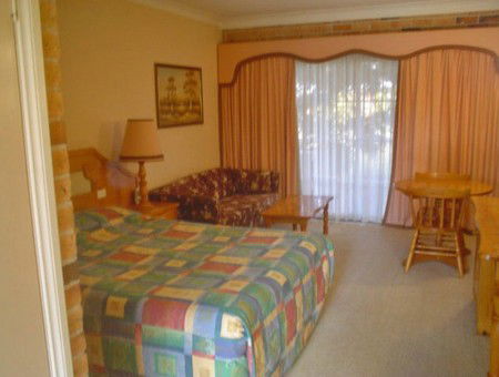 Coachmans Rest Motor Lodge - Accommodation Perth 1