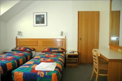 Alpenhorn Lodge - Accommodation Perth 3