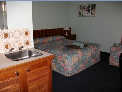 Alkira Motel - Accommodation Perth 4