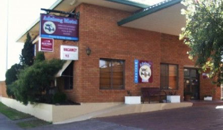 Adelong Motel - Accommodation Perth 0