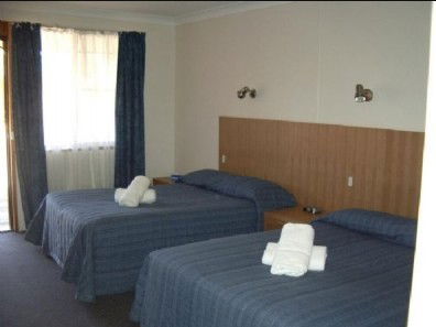 Adelong Motel - Accommodation Perth 1