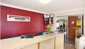 Country Capital Motel - Accommodation Perth 0