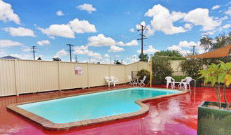 Country Capital Motel - Accommodation Perth 3