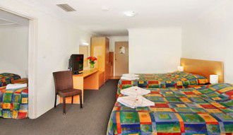 Country Capital Motel - Accommodation Perth 4
