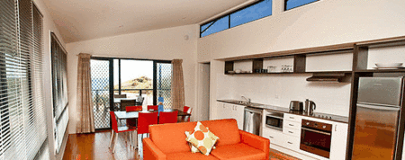 Australis Diamond Beach Resort & Spa - Accommodation Perth 2