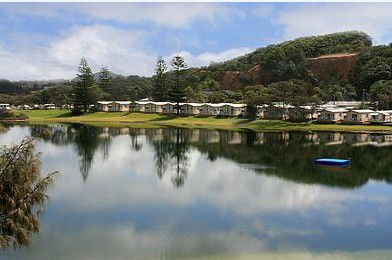 White Albatross Holiday Park - Accommodation Perth 1