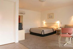 Argyle Terrace Motor Inn - Accommodation Perth 2