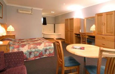 Best Western Sunseeker Motor Inn - Accommodation Perth 1