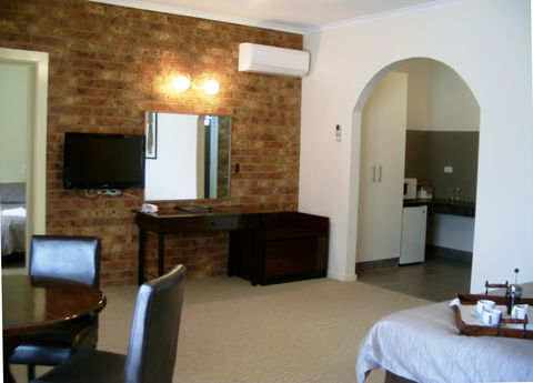 Federation Motor Inn - Accommodation Perth 4