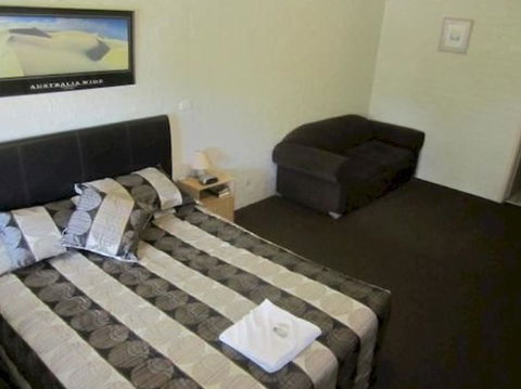 Motto Farm Motel - Accommodation Perth 2