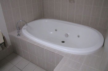 Golf Links Motel - Accommodation Perth 2