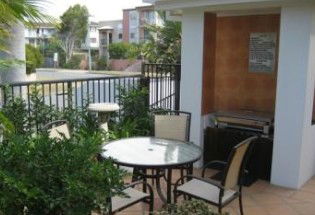 Shaz Maisons Beachside Holiday Apartments - Accommodation Perth 3