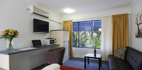 Motel Mediterranean - Accommodation Perth 2