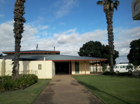 Coro Motel - Accommodation Perth 0