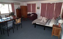 Ambleside Bed And Breakfast Cabins - Accommodation Perth 2