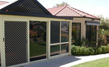 Busy Buzz - Accommodation Perth 2
