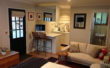 Milo's Bed And Breakfast - Accommodation Perth 2
