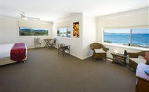 Solitary Islands Lodge Bed & Breakfast - Accommodation Perth 0
