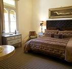 St Mounts Boutique Hotel - Garden Cottages and Trattoria Restaurant - Accommodation Perth