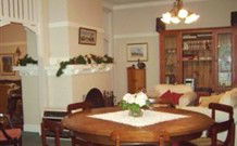 Tree Tops Guesthouse - Accommodation Perth 0