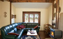 Jasper Cottage - Accommodation Perth 0