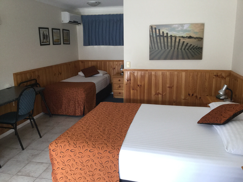 Sundowner Twin Towns Motel - Accommodation Perth 4