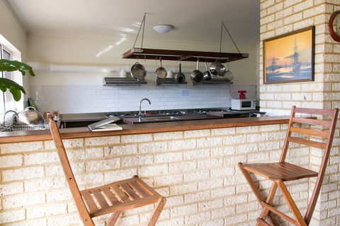 Augusta - Cape Leeuwin YHA - Accommodation Perth 5
