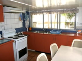 Orchid Guest House - Accommodation Perth 2