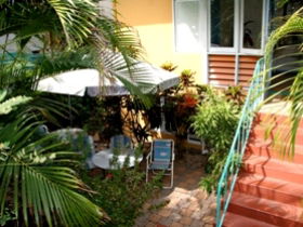 Orchid Guest House - Accommodation Perth 3