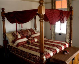 Royal Private Hotel - Accommodation Perth 2