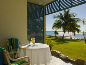 Waterfront Getaway - Accommodation Perth 3
